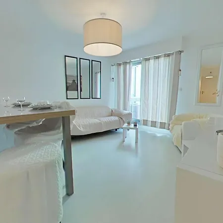 Apartment 2 Pieces Vue A Gilles Croix De Vie - Fr-1-224-817